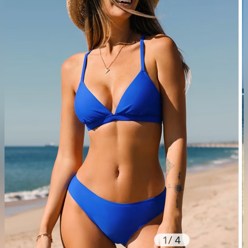 Cupshe 
Boho Rhapsody Lace-Up Bralette & Hipster Bikini Set